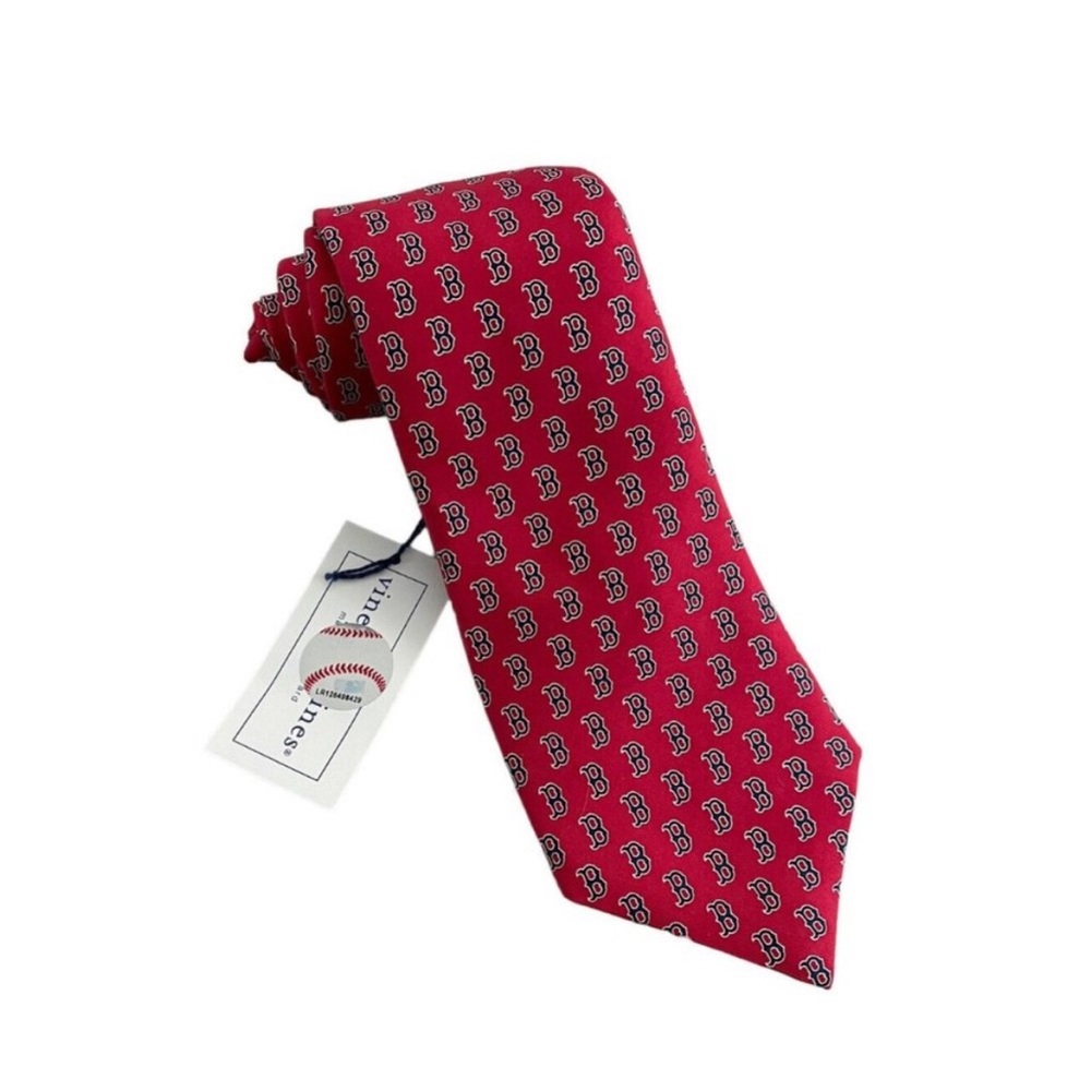 Vineyard vines men’s tie MLB Boston Red Sox 100% silk NWT